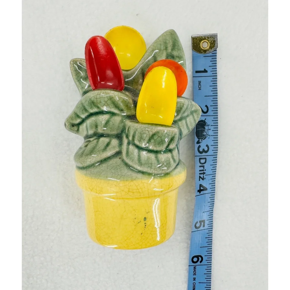 Ceramic Vintage 70's Measuring Spoon Flower Holder Can be hung‎ on wall
